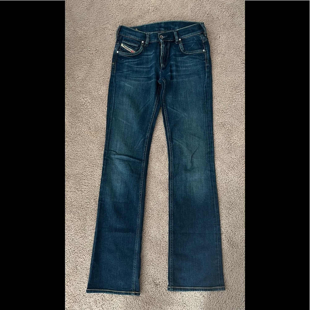 Diesel Service Spa boot cut jeans. Size 26, 34” inseam. Excellent condition.